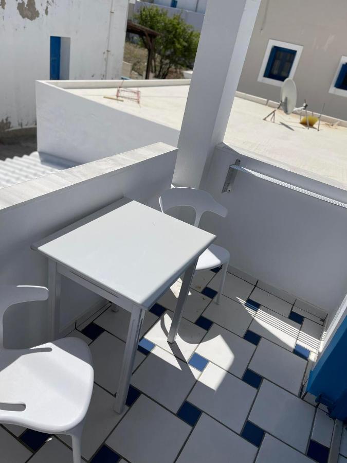 Giavasi Seaside Finiki Apartment Exterior photo